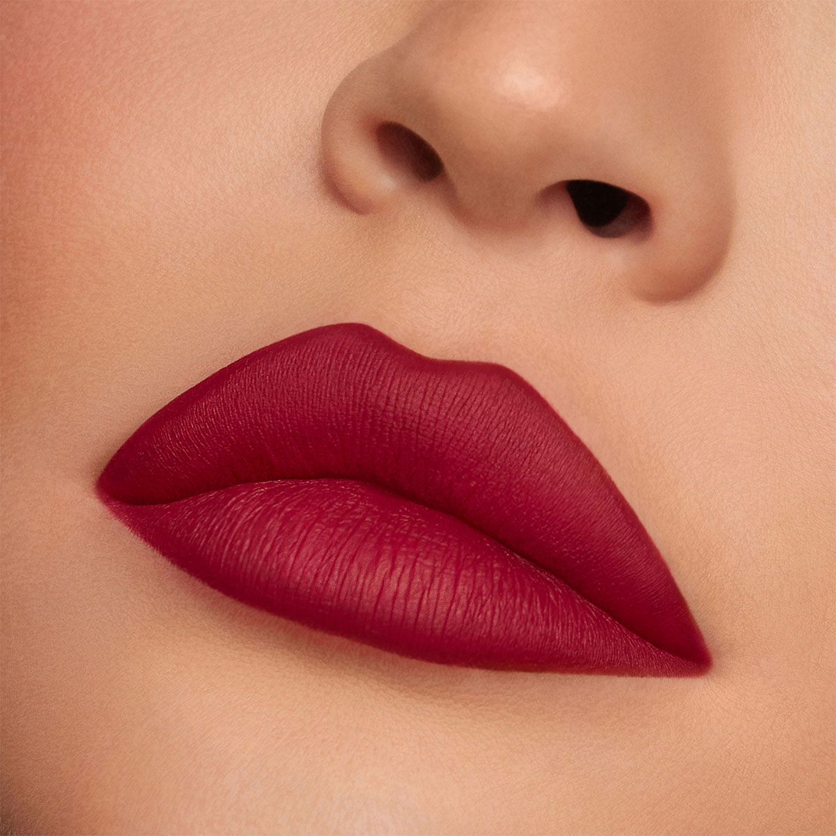 KYLIE COSMETICS MATTE LIP KIT (KIT PARA LABIOS)